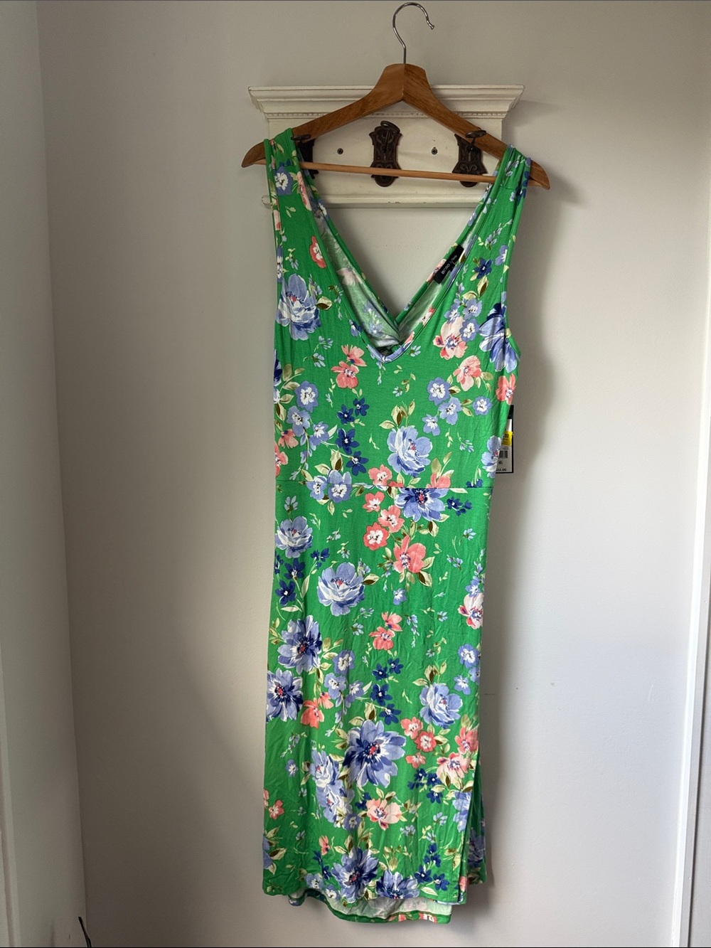 BCBG Green Floral V-Neck Midi Dress Size XL Wrap Summer Open Back Knit